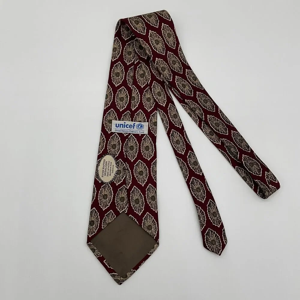 UNICEF Mens Necktie Tie Silk Handcrafted Medallion Hand Carved‎ Boat Made USA